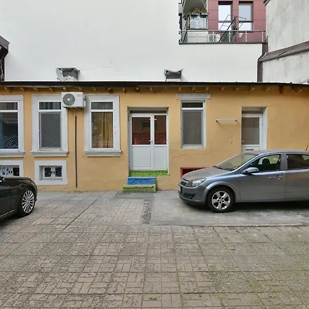 Flats With Parking * Βάρνα