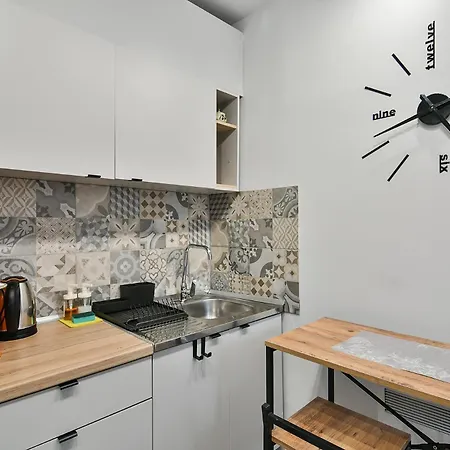 Flats With Parking 아파트