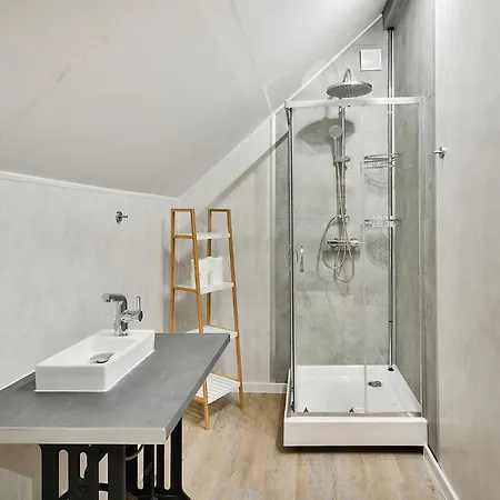 Flats With Parking 아파트 *