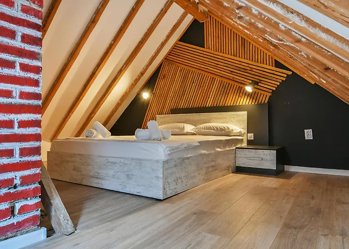 Flats With Parking *